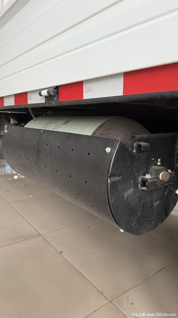 东风途逸T5 CNG 1.6L参数详解(图5) 东风途逸T5 CNG 1.6L参数详解(图5)